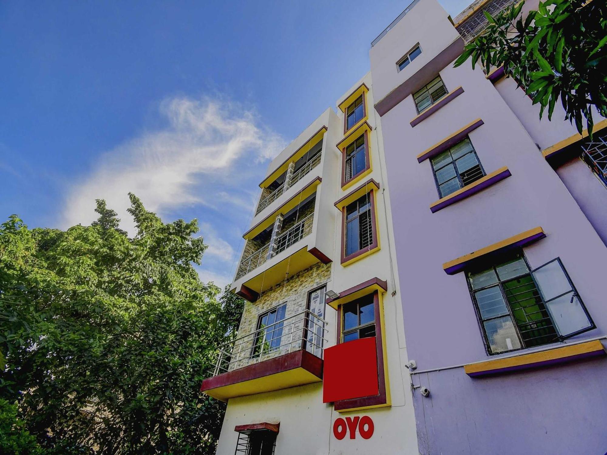 O Sonar Bangla Near Acropolis Mall Hotel 4*