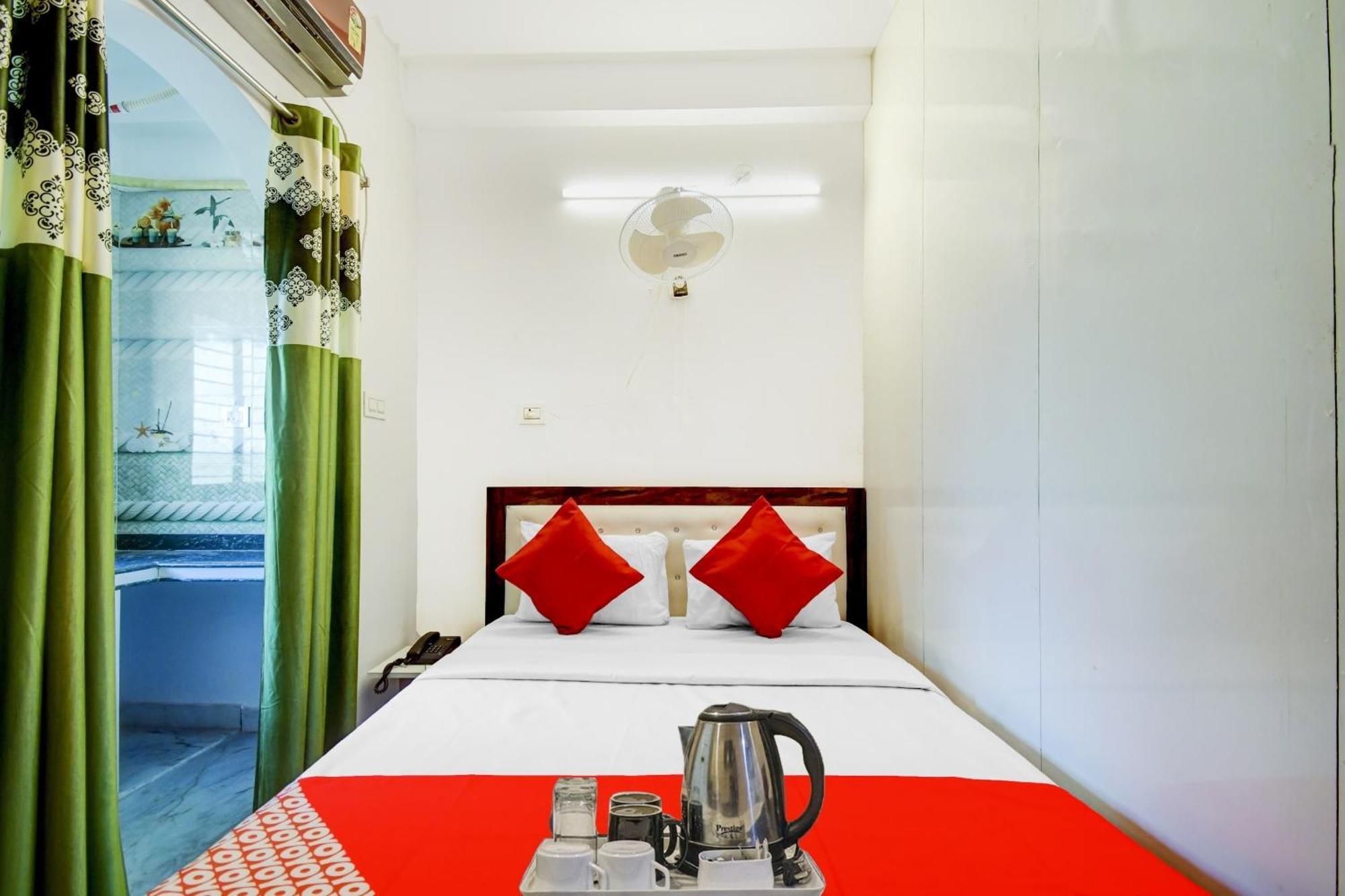 Hotel O Sonar Bangla Near Acropolis Mall Kolkata